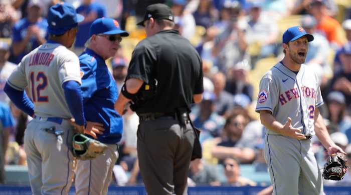 Mets starting pitcher Max Scherzer reacts after being ejected from the game.